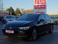 Gebraucht VW Golf VIII Active 110 PS (80 kW) 2022 Schwarz Limousine
