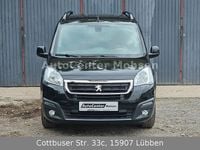 Gebraucht Peugeot Partner Tepee Active 110 PS (80 kW) 2017 Schwarz Van / Kleinbus