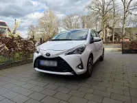 Gebraucht Toyota Yaris Comfort 69 PS (50 kW) 2017 Weiß Kleinwagen