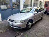 Gebraucht Opel Vectra Edition 116 PS (85 kW) 1999 Silber Kombi