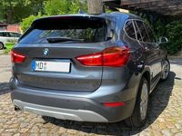 gebraucht BMW X1 sDrive 18i xLine Aut/ Navi/ LED/ AHK/ P...