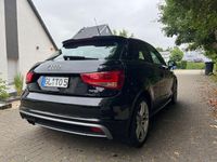 Gebraucht Audi A1 S-Line 185 PS (136 kW) 2012 Schwarz Kleinwagen