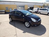 Używany Opel Corsa Edition 69 KM (50 kW) 2011 Czarny Hatchback
