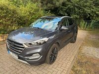 Gebraucht Hyundai Tucson Advantage 177 PS (130 kW) 2017 Grau SUV