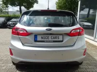 Gebraucht Ford Fiesta Cool & Connect 86 PS (63 kW) 2020 Silber Kleinwagen