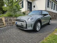 Gebraucht Mini Cooper Classic 136 PS (100 kW) 2021 Grau Kleinwagen
