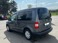 Second-hand VW Caddy Trendline 75 CP (55 kW) 2011 Argintiu Monovolum