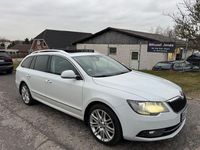 Gebraucht Skoda Superb Elegance 260 PS (191 kW) 2014 Weiß Kombi