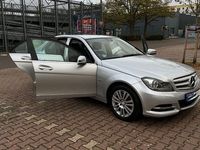 Gebraucht Mercedes 220 170 PS (125 kW) 2011 Grau Limousine
