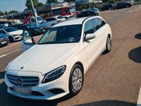 Gebraucht Mercedes C220 194 PS (142 kW) 2019 Weiß Kombi