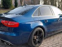 Gebraucht Audi A4 170 PS (125 kW) 2014 Blau Limousine