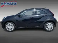 Gebraucht Toyota Aygo X Basis 72 PS (52 kW) 2022 Mysticschwarz mica metallic SUV