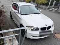 Gebraucht BMW 118 143 PS (105 kW) 2008 Weiß Kleinwagen