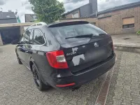Gebraucht Skoda Superb 170 PS (125 kW) 2014 Schwarz Kombi