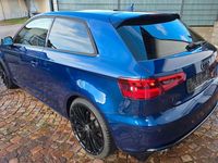 Gebraucht Audi A3 Ambition 150 PS (110 kW) 2014 Blau Limousine