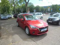 Gebraucht Mazda 2 Center-Line 75 PS (55 kW) 2016 Rot Limousine