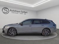 Neu VW Passat R-line 272 PS (200 kW) 2026 Grau Limousine