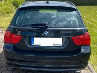 Gebraucht BMW 318 2011 Schwarz Kombi