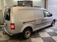 Gebraucht VW Caddy Maxi 102 PS (75 kW) 2013 Silber Van / Kleinbus
