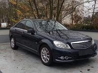 Gebraucht Mercedes C200 Elegance 184 PS (135 kW) 2012 Blau Limousine