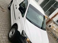 gebraucht VW Caddy Maxi VW 1.4 TGI CNG Erdgas weiß manuellDas Auto