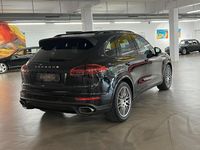 Gebraucht Porsche Cayenne 262 PS (192 kW) 2016 Schwarz SUV
