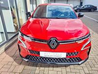 Gebraucht Renault Megane E-Tech Techno 160 kW (218 PS) 2022 Feuerrot Limousine