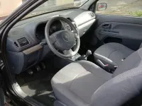 Gebraucht Renault Clio 58 PS (42 kW) 2004 Schwarz Kleinwagen