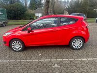 Gebraucht Ford Fiesta 69 PS (50 kW) 2015 Rot Limousine