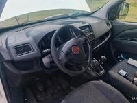 Gebraucht Fiat Doblò 105 PS (77 kW) 2011 Weiß Van / Kleinbus