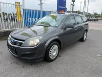 Gebraucht Opel Astra Selection 116 PS (85 kW) 2009 Grau Limousine