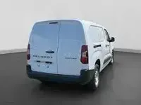 Neu Peugeot Partner 102 PS (75 kW) 2025 Weiß Van / Kleinbus