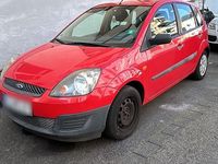 Gebraucht Ford Fiesta 60 PS (44 kW) 2006 Rot Kleinwagen