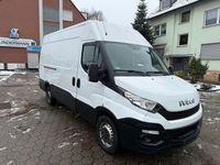 Gebraucht Iveco Daily 106 PS (77 kW) 2016 Weiß Van / Kleinbus
