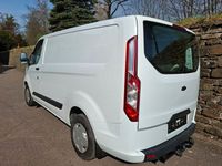 Gebraucht Ford Transit Custom Trend 131 PS (96 kW) 2019 Weiß Van / Kleinbus
