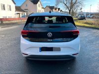 Gebraucht VW ID.3 Pro 106 kW (145 PS) 2021 Weiß Kleinwagen