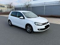 Gebraucht VW Golf VI 80 PS (58 kW) 2009 Weiß Kleinwagen