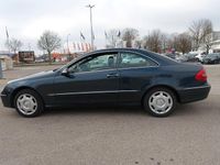 Gebraucht Mercedes CLK220 150 PS (110 kW) 2006 Schwarz Coupé