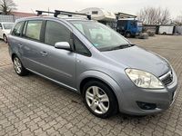 Second-hand Opel Zafira Edition 116 CP (85 kW) 2009 Argintiu Monovolum