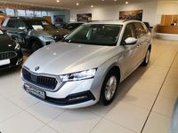 Gebraucht Skoda Octavia Ambition 150 PS (110 kW) 2021 Brilliantsilber metallic Kombi
