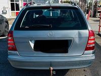 Gebraucht Mercedes C180 Elegance 143 PS (105 kW) 2005 Grau Kombi