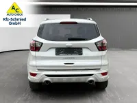 Gebraucht Ford Kuga Vignale 179 PS (131 kW) 2017 Weiß SUV