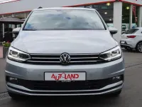 Neu VW Touran 150 PS (110 kW) 2026 Silber Van / Kleinbus