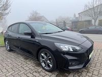 Second-hand Ford Focus ST-Line 155 CP (114 kW) 2020 Negru Berlinǎ