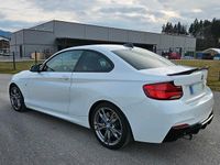Gebraucht BMW M235 M Performance 326 PS (239 kW) 2014 Weiß Coupé