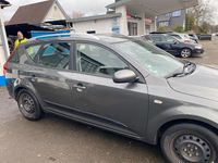 Gebraucht Kia Ceed 115 PS (84 kW) 2012 Braun Kleinwagen