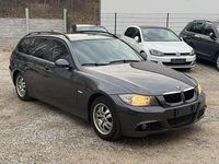 Gebraucht BMW 320 150 PS (110 kW) 2006 Sparkling graphite metallic Kombi