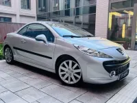 Gebraucht Peugeot 207 CC Platinum 120 PS (88 kW) 2008 Silber Cabrio