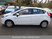 Gebraucht Ford Fiesta Trend 97 PS (71 kW) 2011 Weiß Kleinwagen