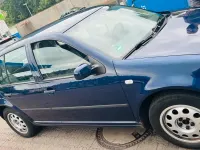 Gebraucht VW Golf IV Edition 75 PS (55 kW) 2001 Blau Limousine
